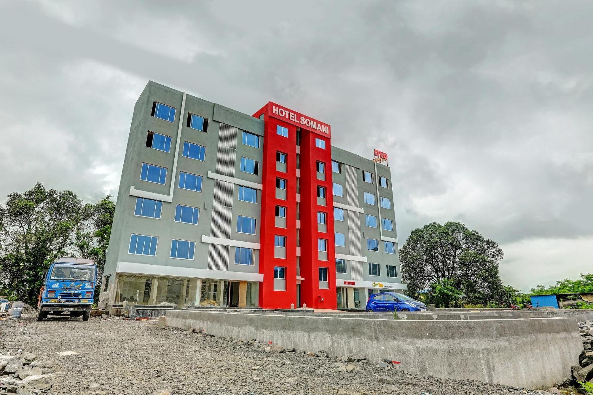 Hotel Townhouse Somani Apta Zewnętrze zdjęcie
